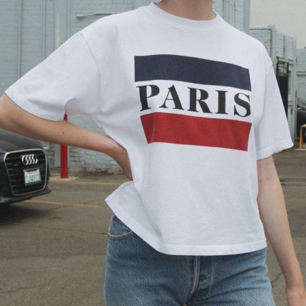 Brandy Melville Paris t-shirt